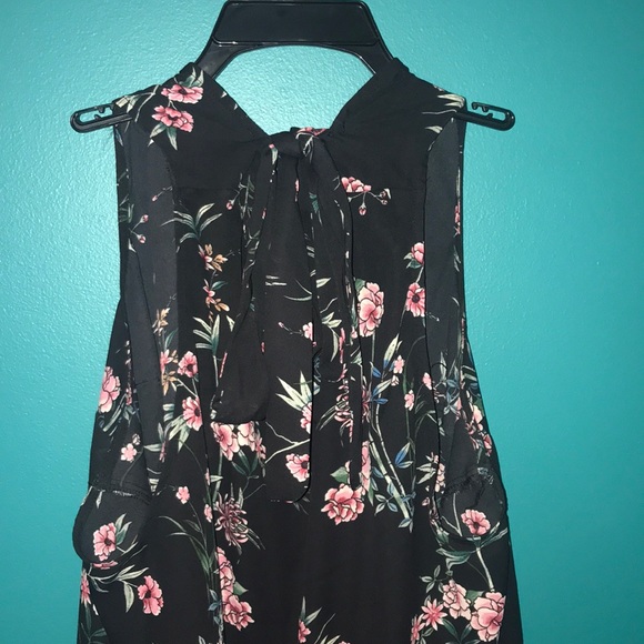 Torrid floral top - Picture 3 of 5